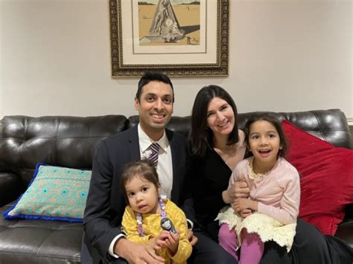 A.V.S. Subramanyam Biography, Age, Height, Wife, Net Worth, Family