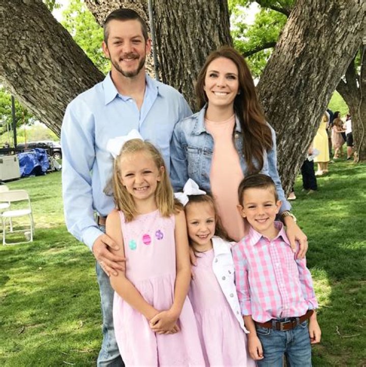 Adam Carriker Biography, Age, Height, Wife, Net Worth, Family