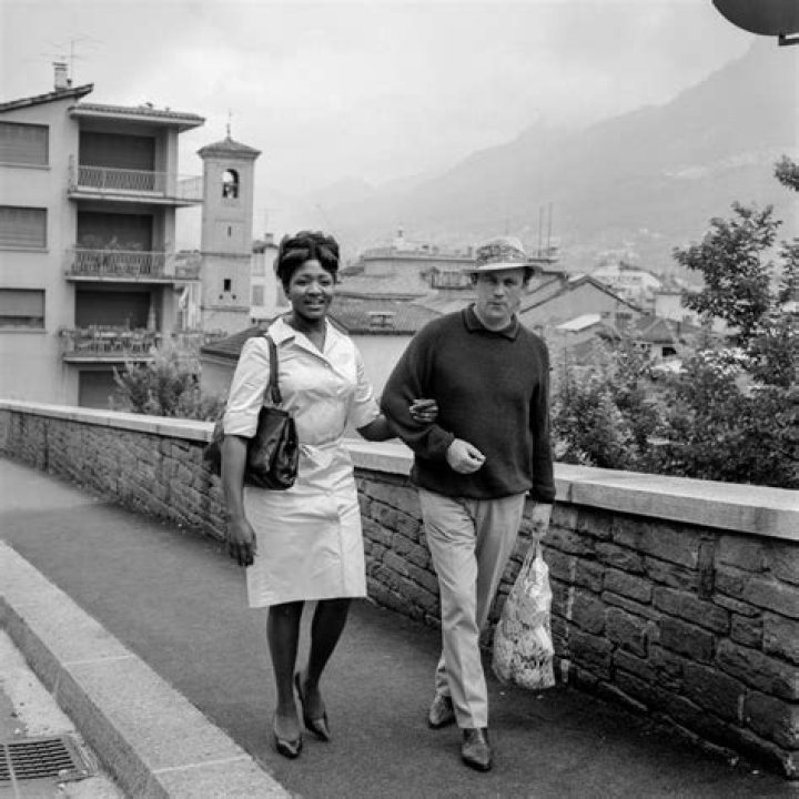 Al Bumbry Biography, Age, Height, Husband, Net Worth, Family