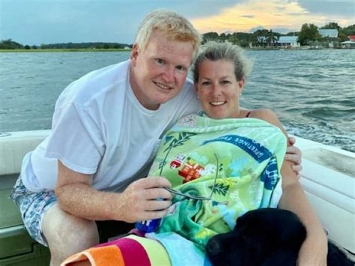 Alex Burton Biography, Age, Height, Wife, Net Worth, Family