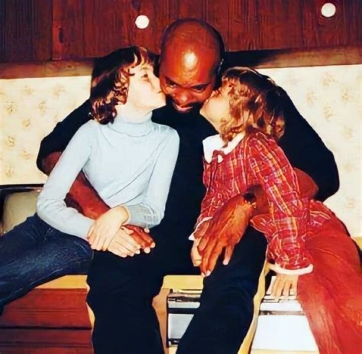 Allen Coage Biography, Age, Height, Wife, Net Worth, Family