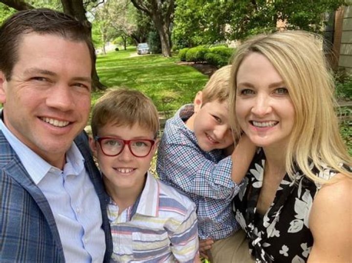 Andrea Parker Biography, Age, Height, Husband, Net Worth, Family