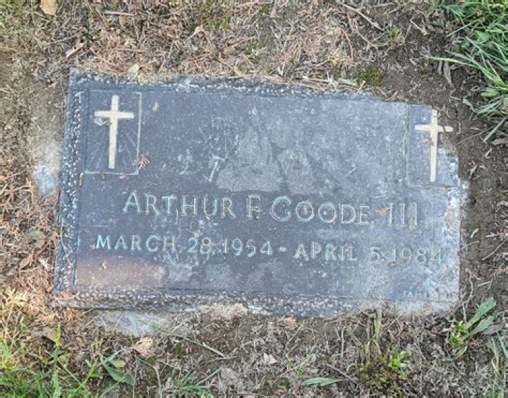 Arthur Frederick Goode III biografía, edad, altura, esposo, net worth, familia