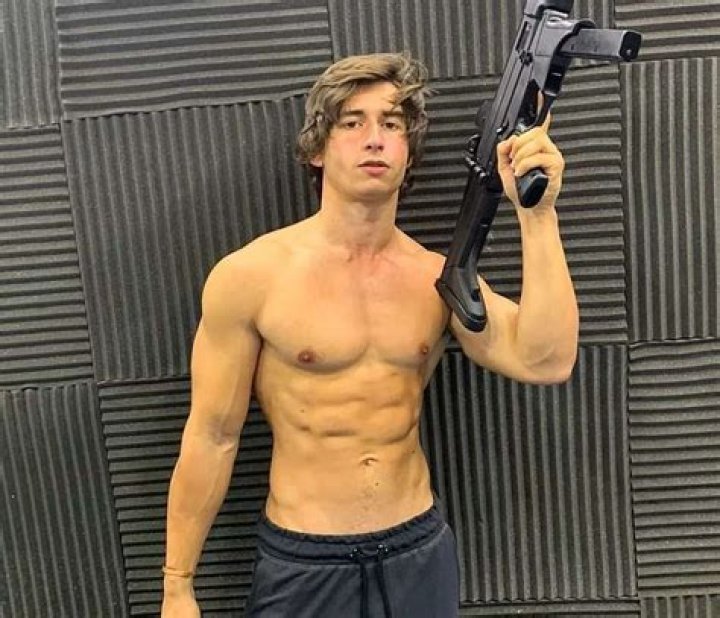 Benjamin Breier Biography, Age, Height, Wife, Net Worth, Family