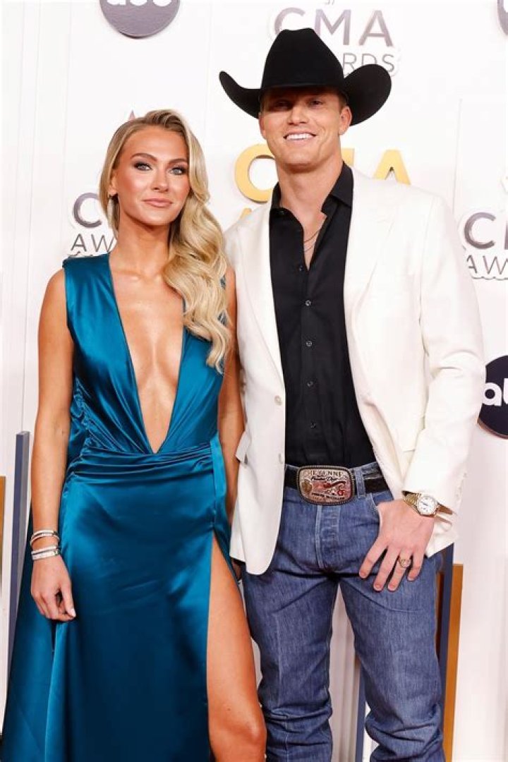 Bentley Kyle Evans Biography, Age, Height, Wife, Net Worth, Family