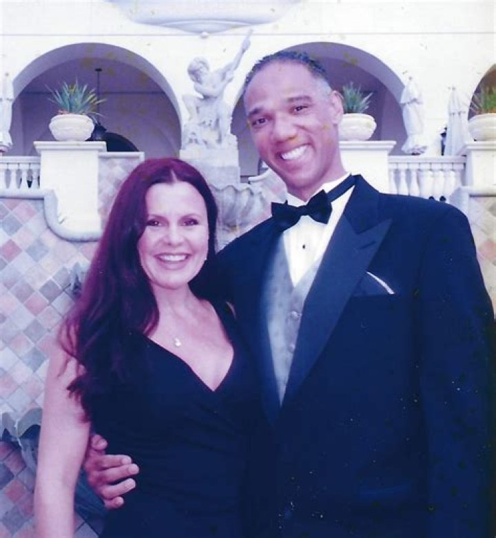 Bess Motta Biography, Age, Height, Husband, Net Worth, Family