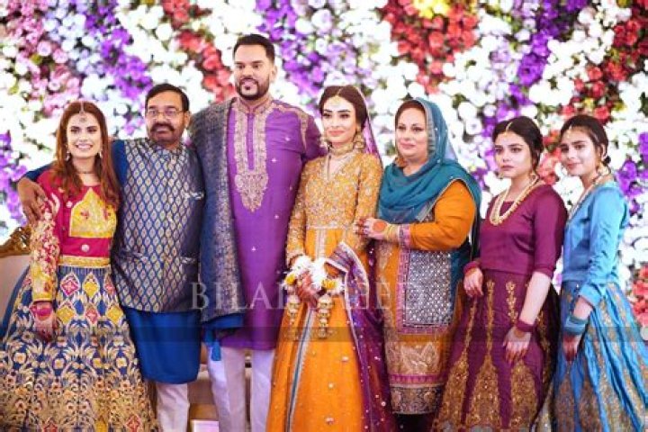 Bilal Saeed Biography, Age, Height, Wife, Net Worth, Family