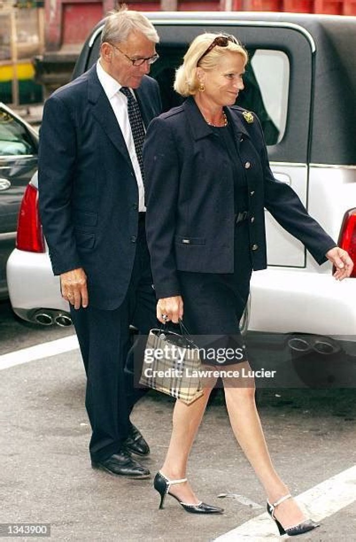 Bill Beutel Biography, Age, Height, Wife, Net Worth, Family