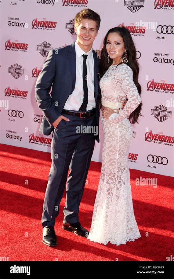 Billy Unger Biography, Age, Height, Wife, Net Worth, Family