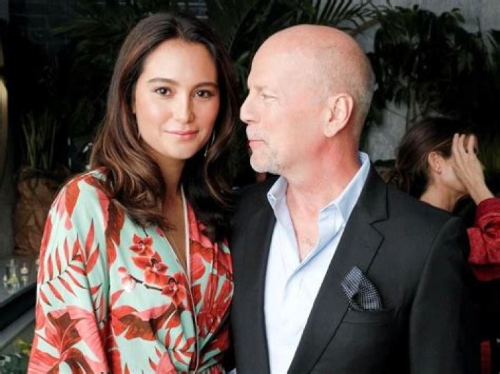 Chen Hong Biography, Age, Height, Husband, Net Worth, Family