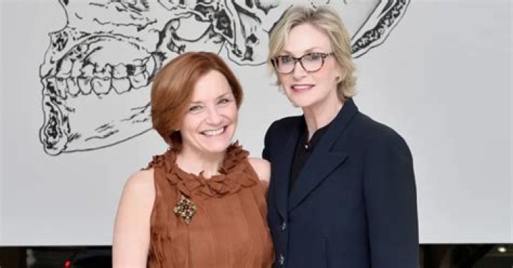 Cheyne Collins Biography, Age, Height, Wife, Net Worth, Family