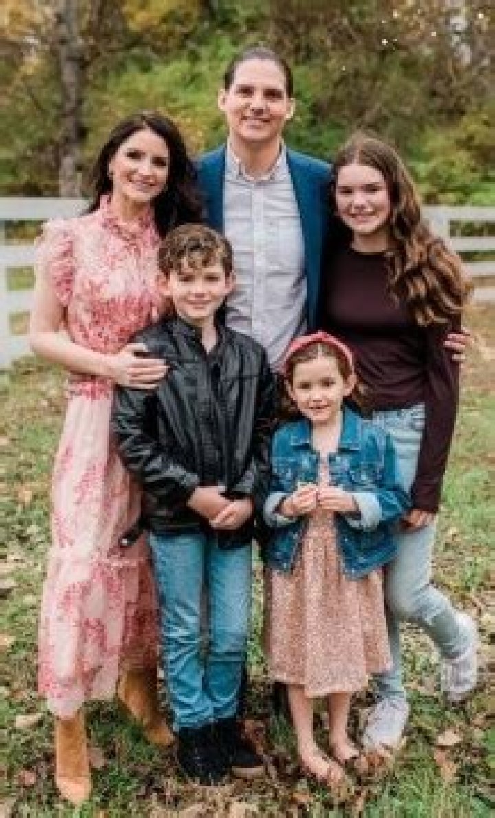 Chez Starbuck Biography, Age, Height, Wife, Net Worth, Family