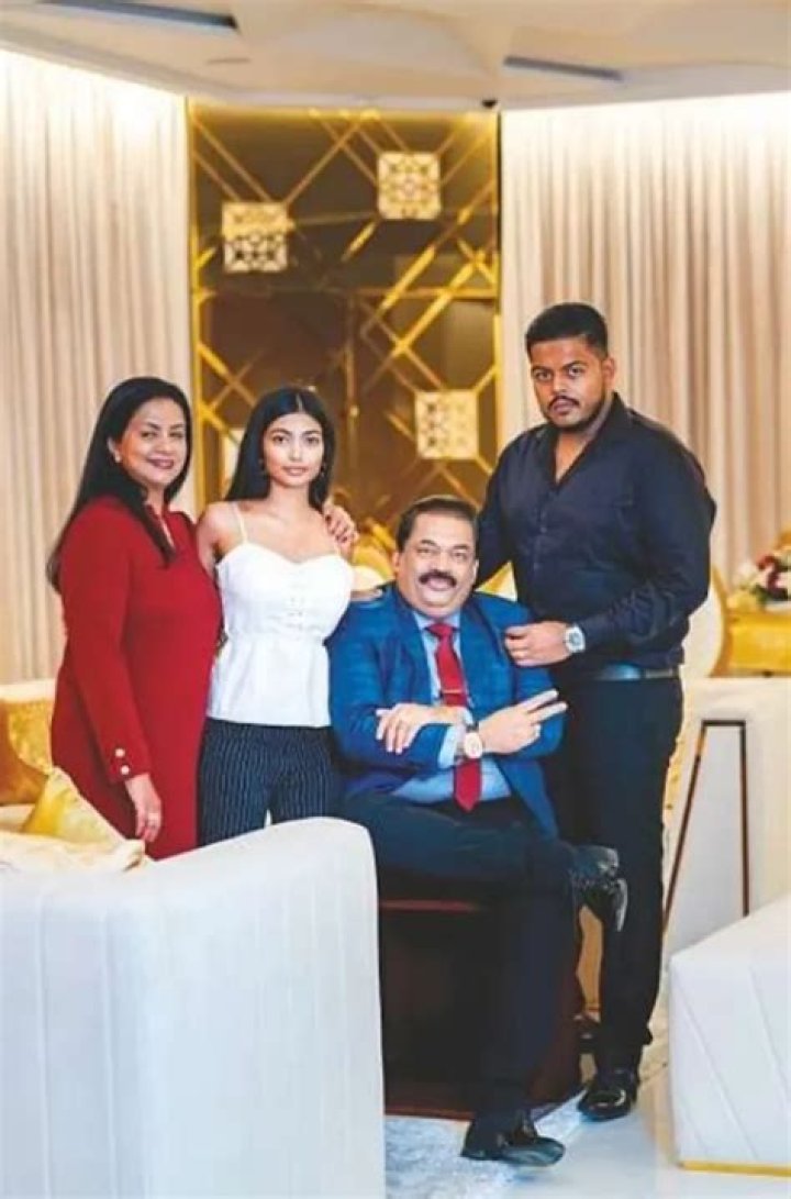 CJ Mac Biography, Age, Height, Wife, Net Worth, Family