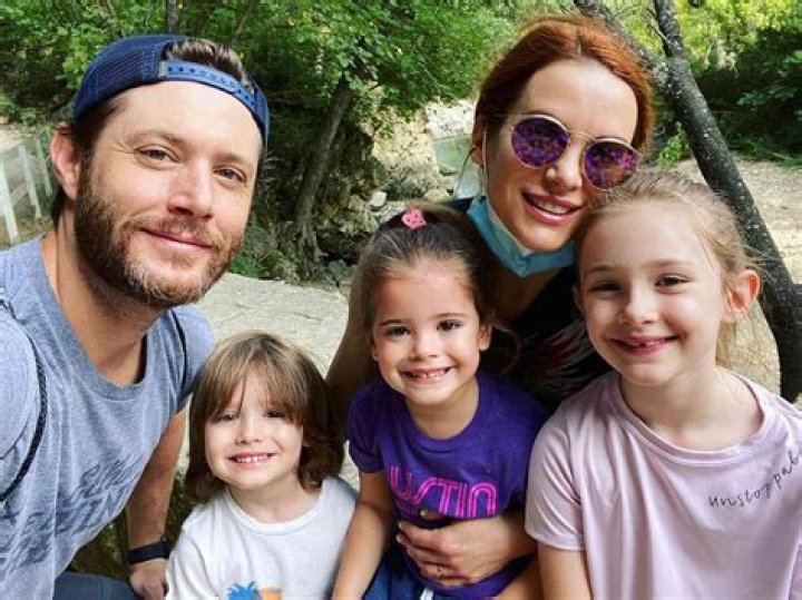Danneel Ackles Biography, Age, Height, Husband, Net Worth, Family