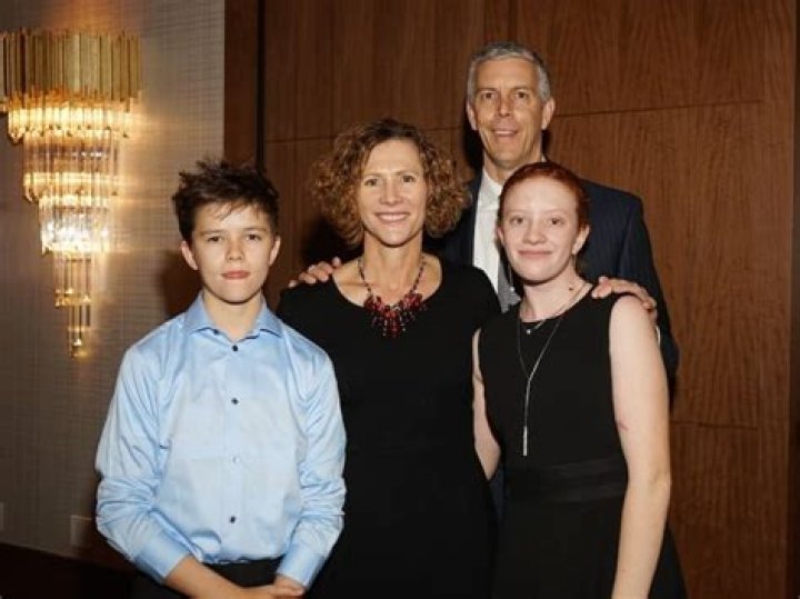 Dave Miller Biography, Age, Height, Wife, Net Worth, Family