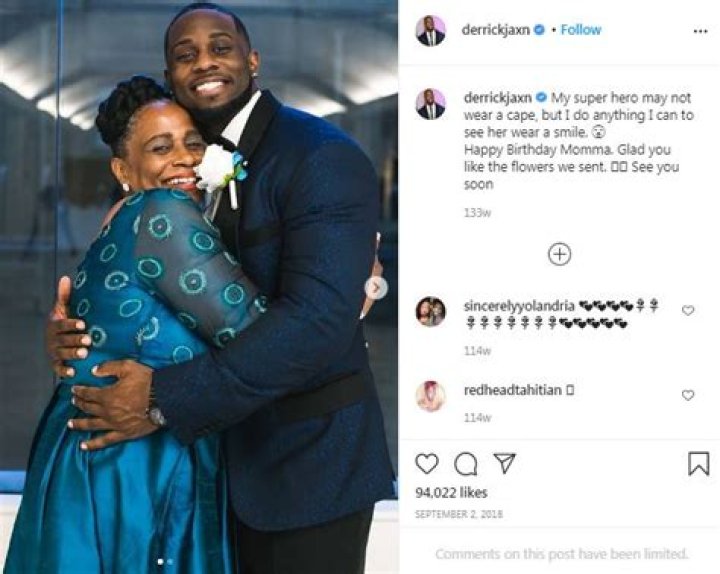 Derrick Barry Biography, Age, Height, Wife, Net Worth, Family