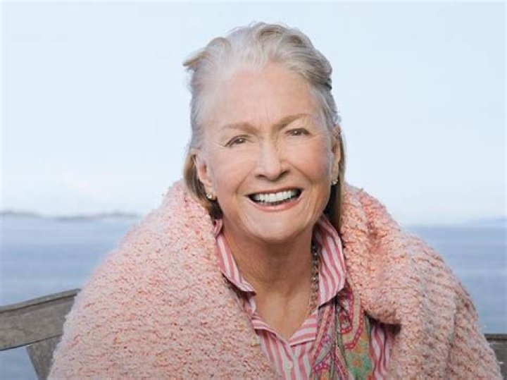 Diane Morgan Biography, Age, Height, Husband, Net Worth, Family