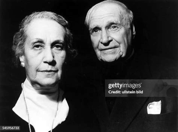 Elsa Bassermann Biography, Age, Height, Husband, Net Worth, Family