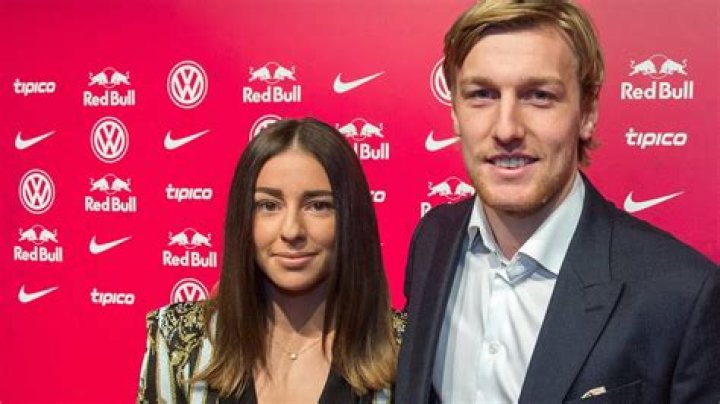 Emil Forsberg Biography, Age, Height, Wife, Net Worth, Family