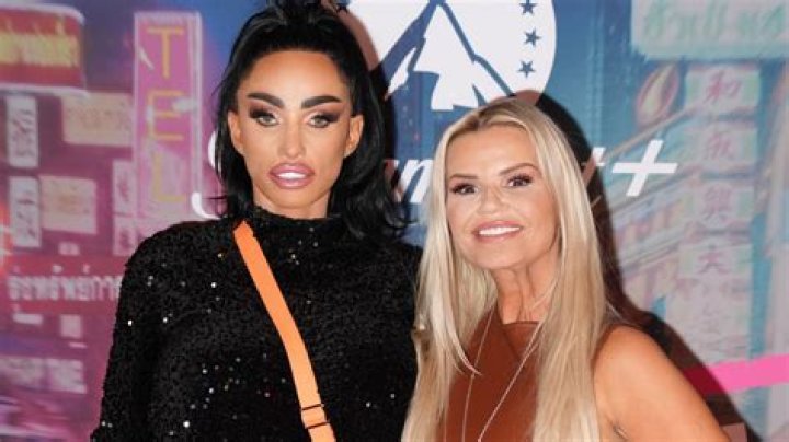 Emily Kaie Biography, Age, Height, Husband, Net Worth, Family