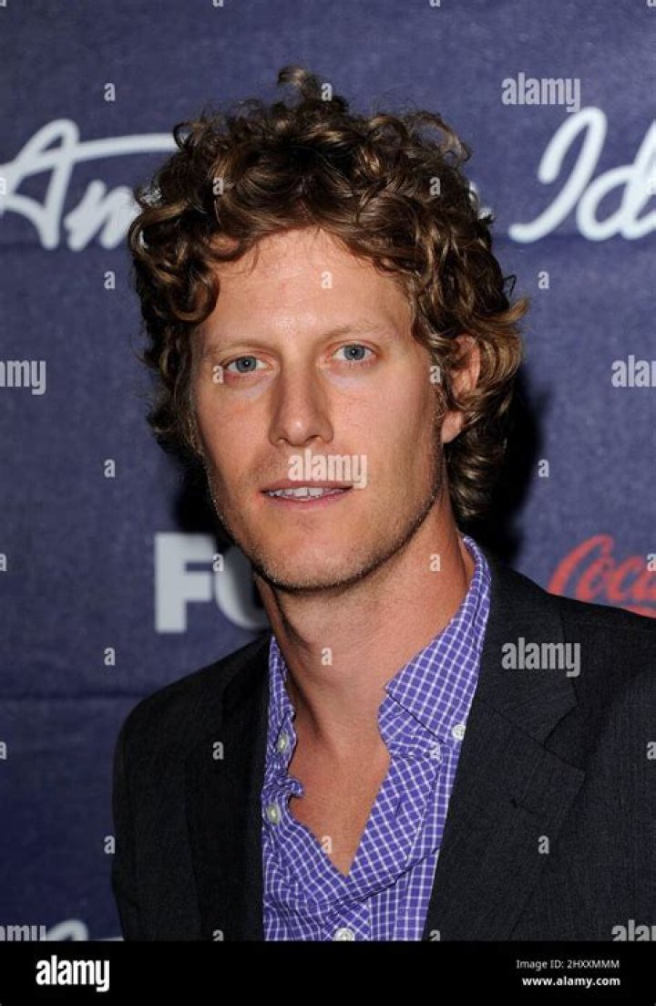 Eric Sheffer Stevens Biography, Age, Height, Wife, Net Worth, Family