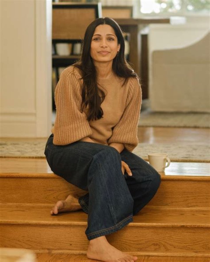 Freida Pinto Biography, Age, Height, Husband, Net Worth, Family