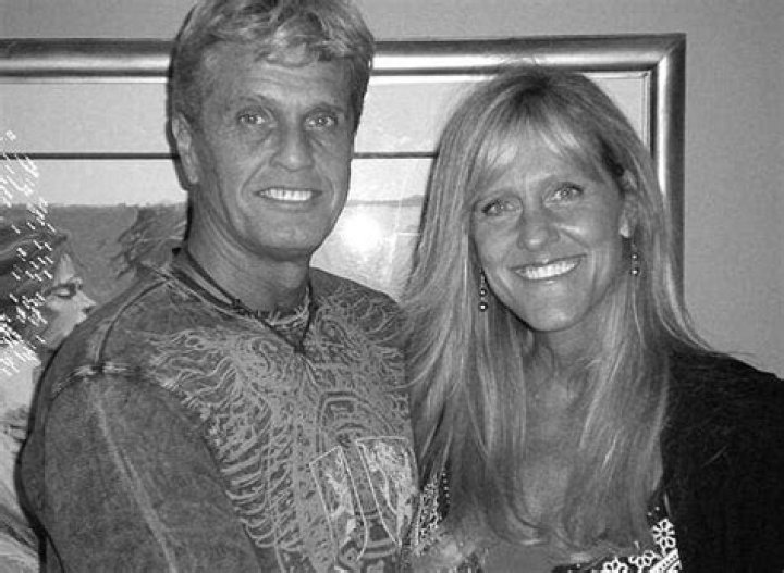 Gavin Smith (film studio executive) Biography, Age, Height, Wife, Net Worth and Family