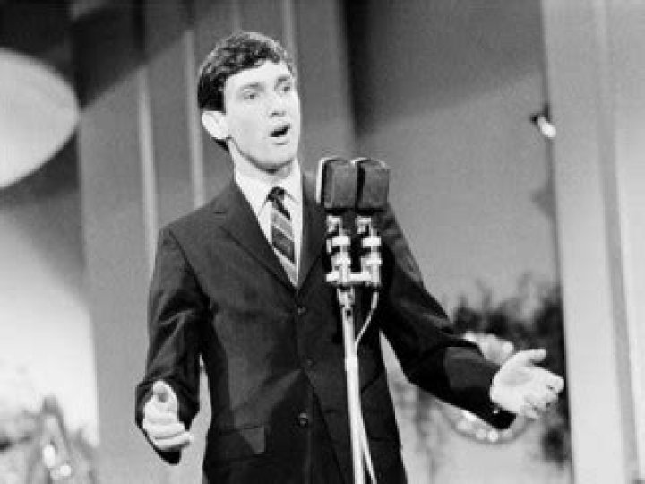 Gene Pitney Biography, Age, Height, Wife, Net Worth, Family