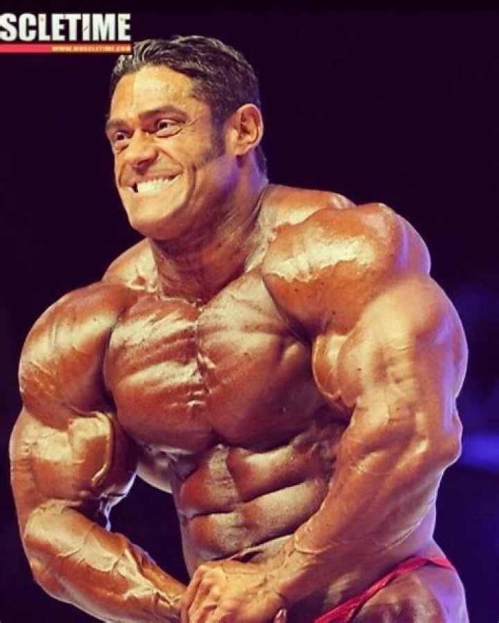 Gustavo Badell biografía, edad, altura, esposo, net worth, familia