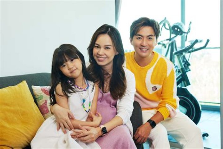 Hong Junyang Biography, Age, Height, Wife, Net Worth, Family