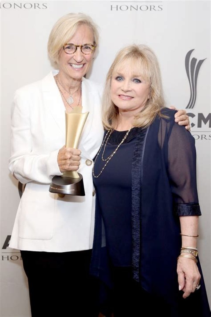 Irlene Mandrell Biography, Age, Height, Husband, Net Worth, Family