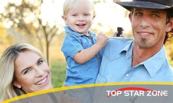 J. B. Mauney Biography, Age, Height, Wife, Net Worth, Family