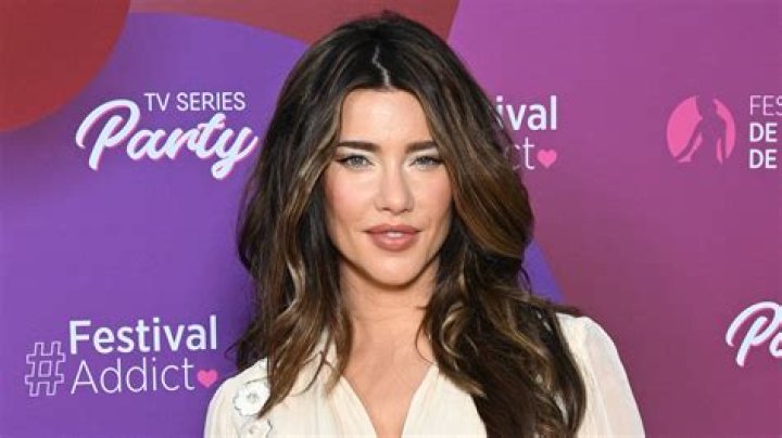 Jacqueline MacInnes Wood Biography, Age, Height, Husband, Net Worth, Family