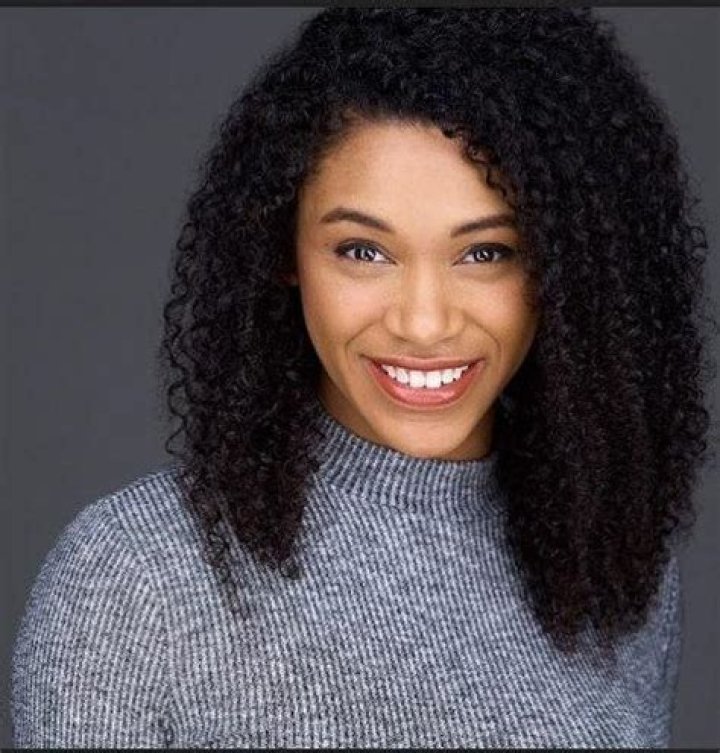 James Sears Biography, Age, Height, Wife, Net Worth, Family