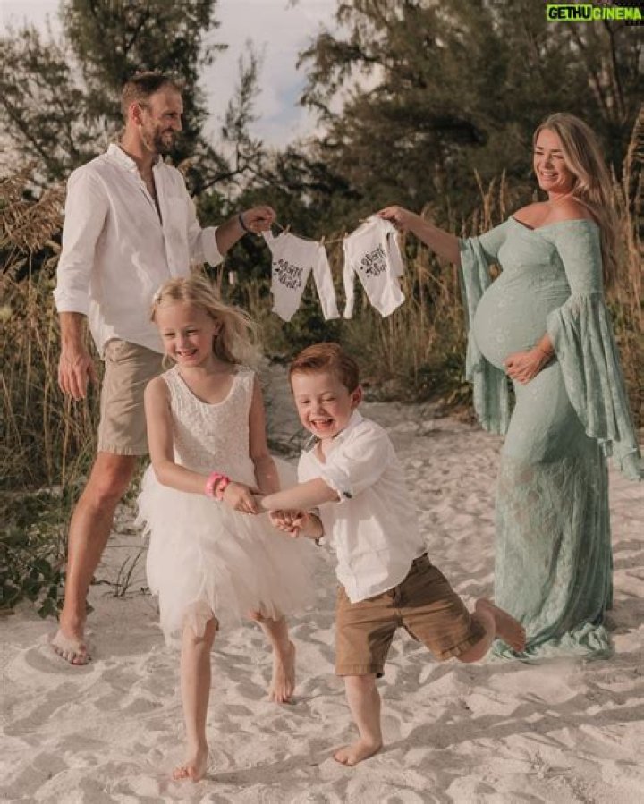 Jamie Otis Biography, Age, Height, Husband, Net Worth, Family