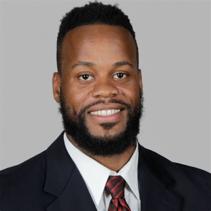 Jamil Walker Smith Biography, Age, Height, Wife, Net Worth, Family