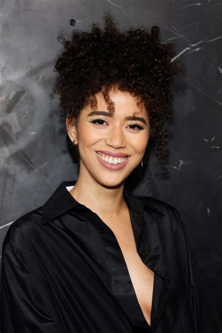 Jasmin Savoy Brown Biography, Age, Height, Husband, Net Worth, Family