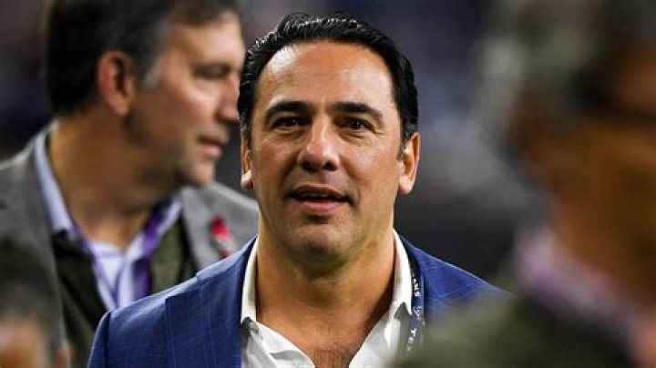 Javier Loya Biography, Age, Height, Net Worth, Family