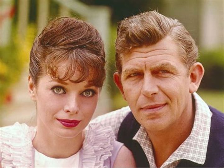 Jeanne Avery Biography, Age, Height, Husband, Net Worth, Family