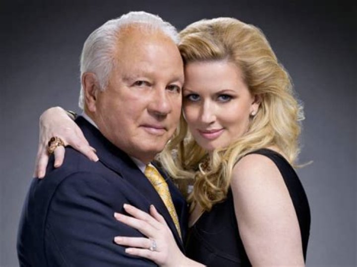 Jennifer Edwards Biography, Age, Height, Husband, Net Worth, Family