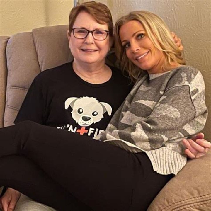 Jennifer Montoya Biography, Age, Height, Husband, Net Worth, Family