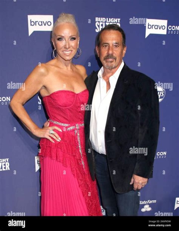 Joe Benigno Biography, Age, Height, Wife, Net Worth, Family