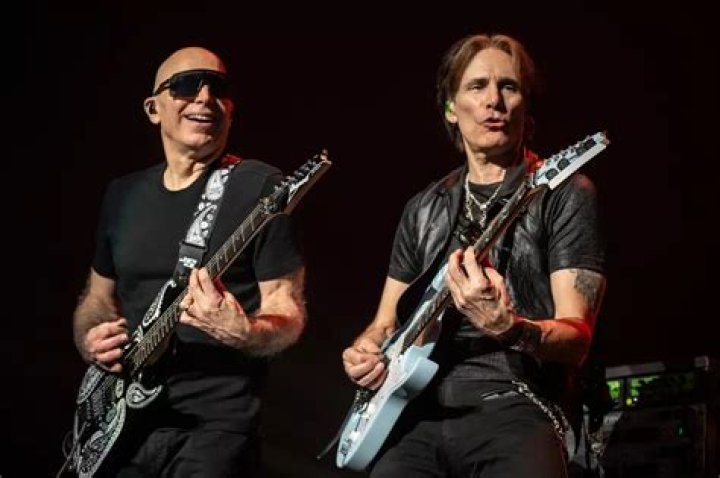 Joe Satriani Biography, Age, Height, Wife, Net Worth, Family