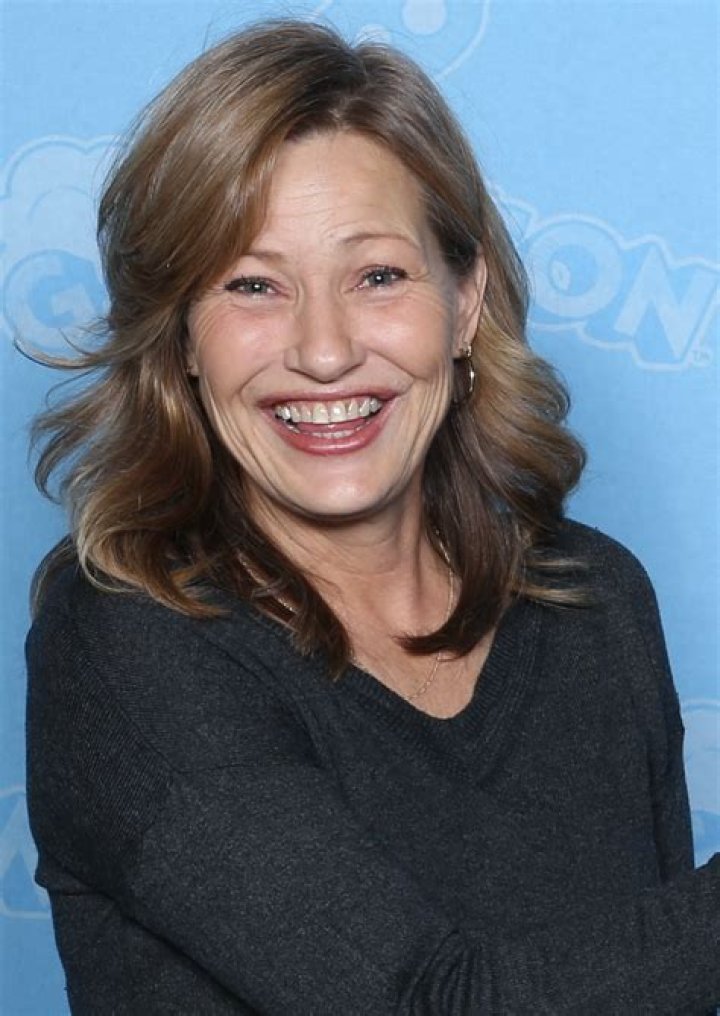 Joey Lauren Adams Biography, Age, Height, Husband, Net Worth, Family