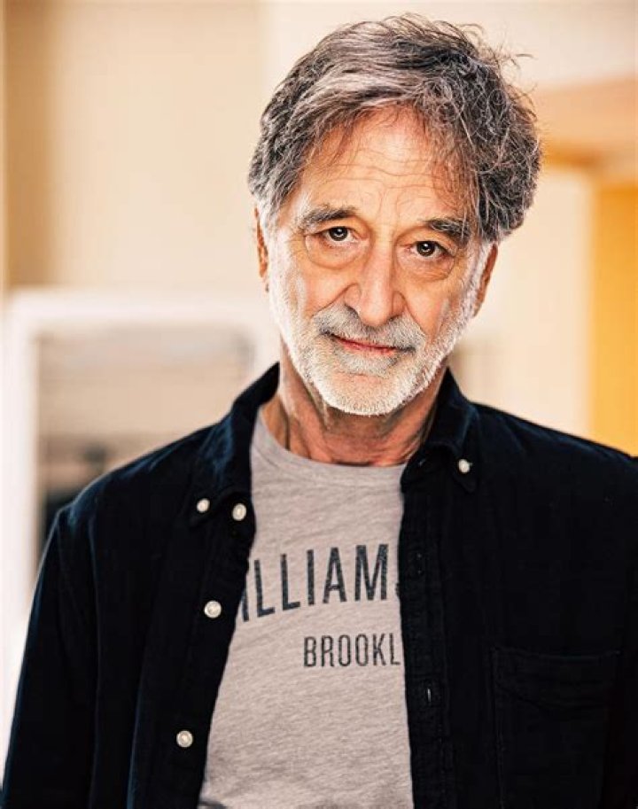 Jon Manfrellotti biografía, edad, altura, esposo, net worth, familia