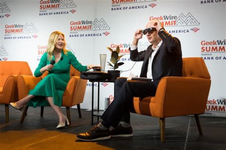 Julie Larson-Green Biography, Age, Height, Husband, Net Worth, Family