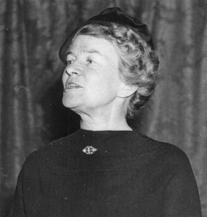 Katharine Houghton Biography, Age, Height, Husband, Net Worth, Family