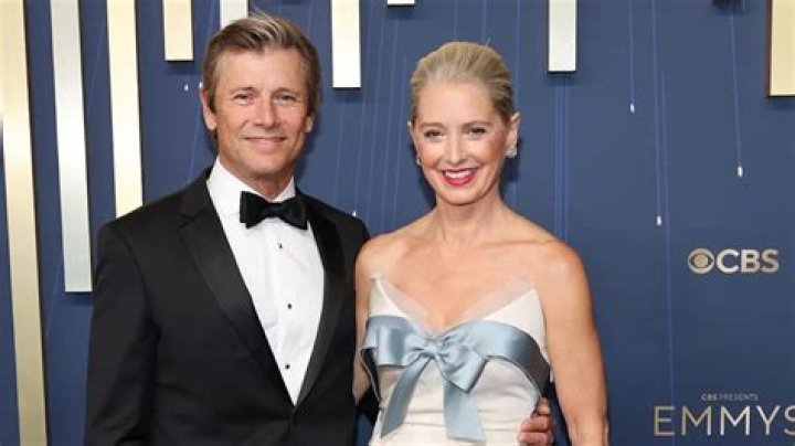 Katherine LaNasa Biography, Age, Height, Husband, Net Worth, Family