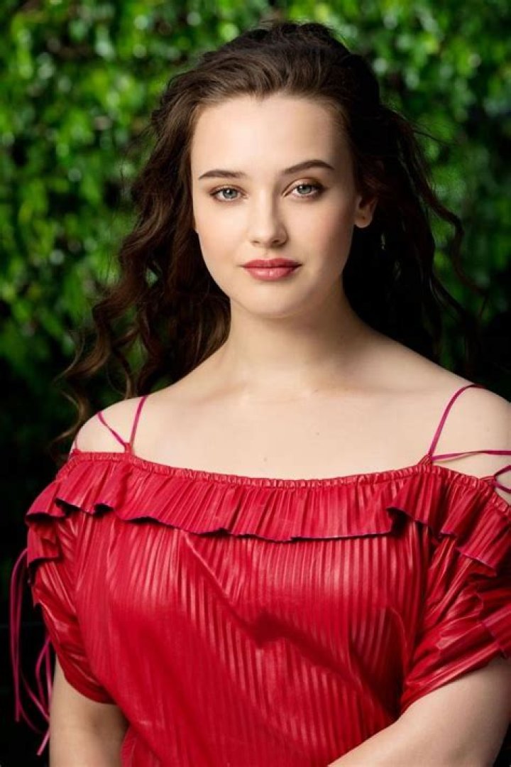 Katherine Langford Biography, Age, Height, Husband, Net Worth, Family