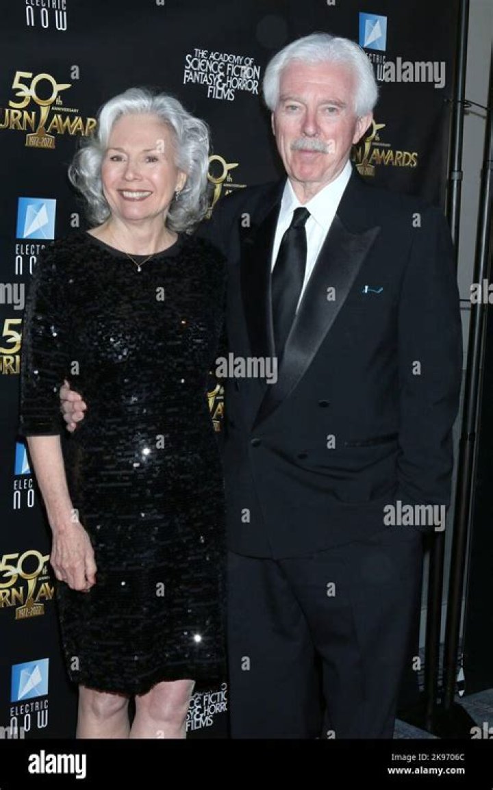 Kathryn Leigh Scott Biography, Age, Height, Husband, Net Worth, Family